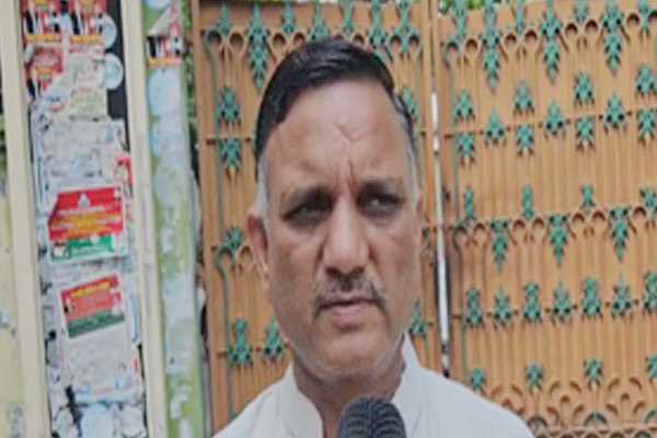 केशव प्रसाद मौर्य कुंठित व कन्फ्यूज, सपा नेता ने कसा तंज